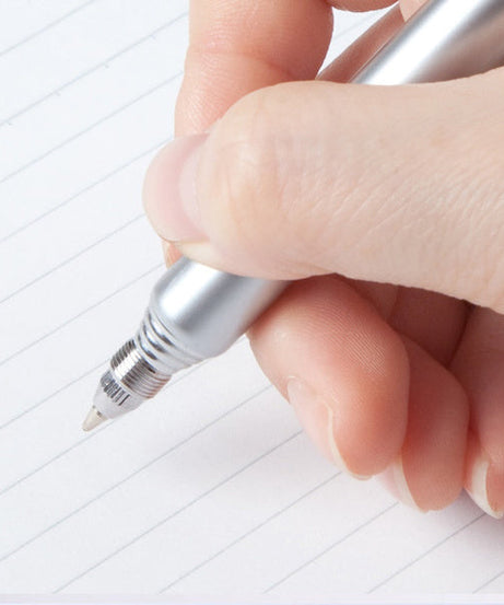 Portable torch light for medical