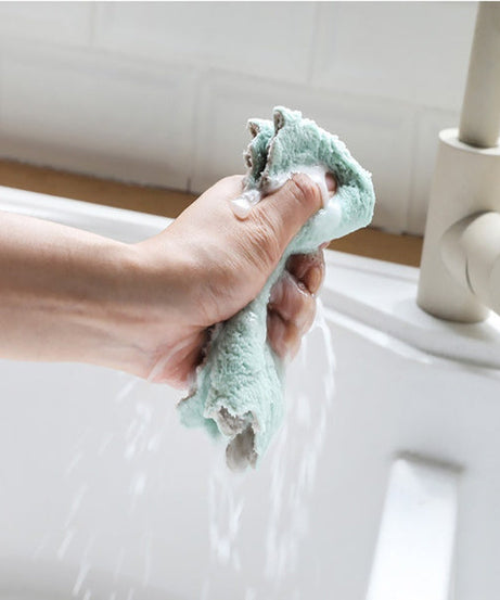 Kitchen wash towel designed for various uses, vibrant colors