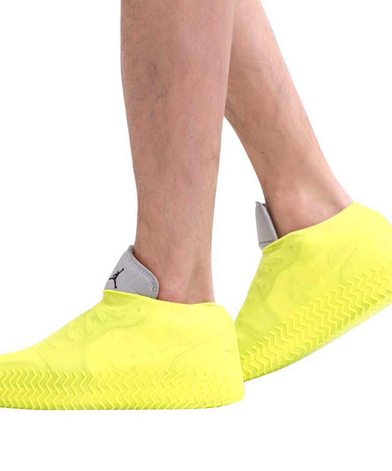 Waterproof and anti-skid silicone shoe covers for wet conditions