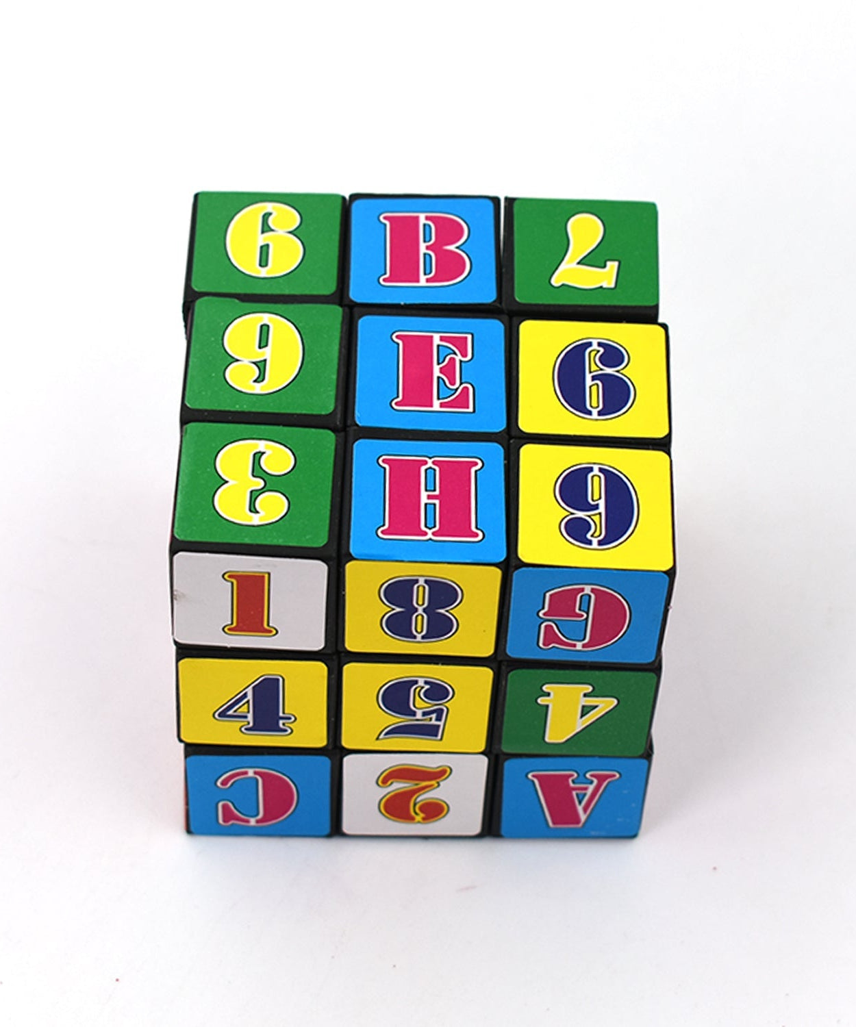 Lightweight dustbin for cars, offices, and hospitals.