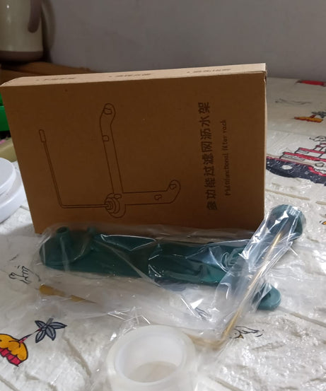 Kitchen sink strainer for hair and food scraps