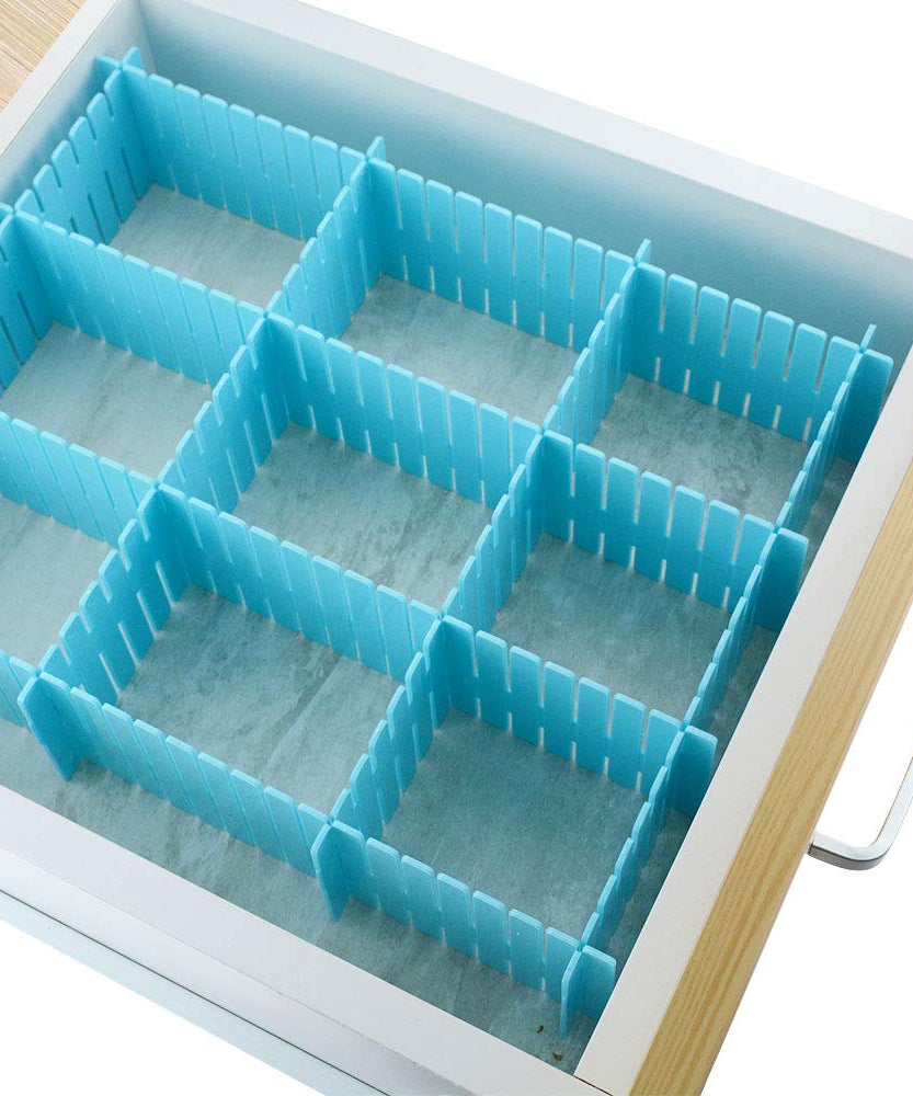 Drawer organizer and kitchen divider set in use.