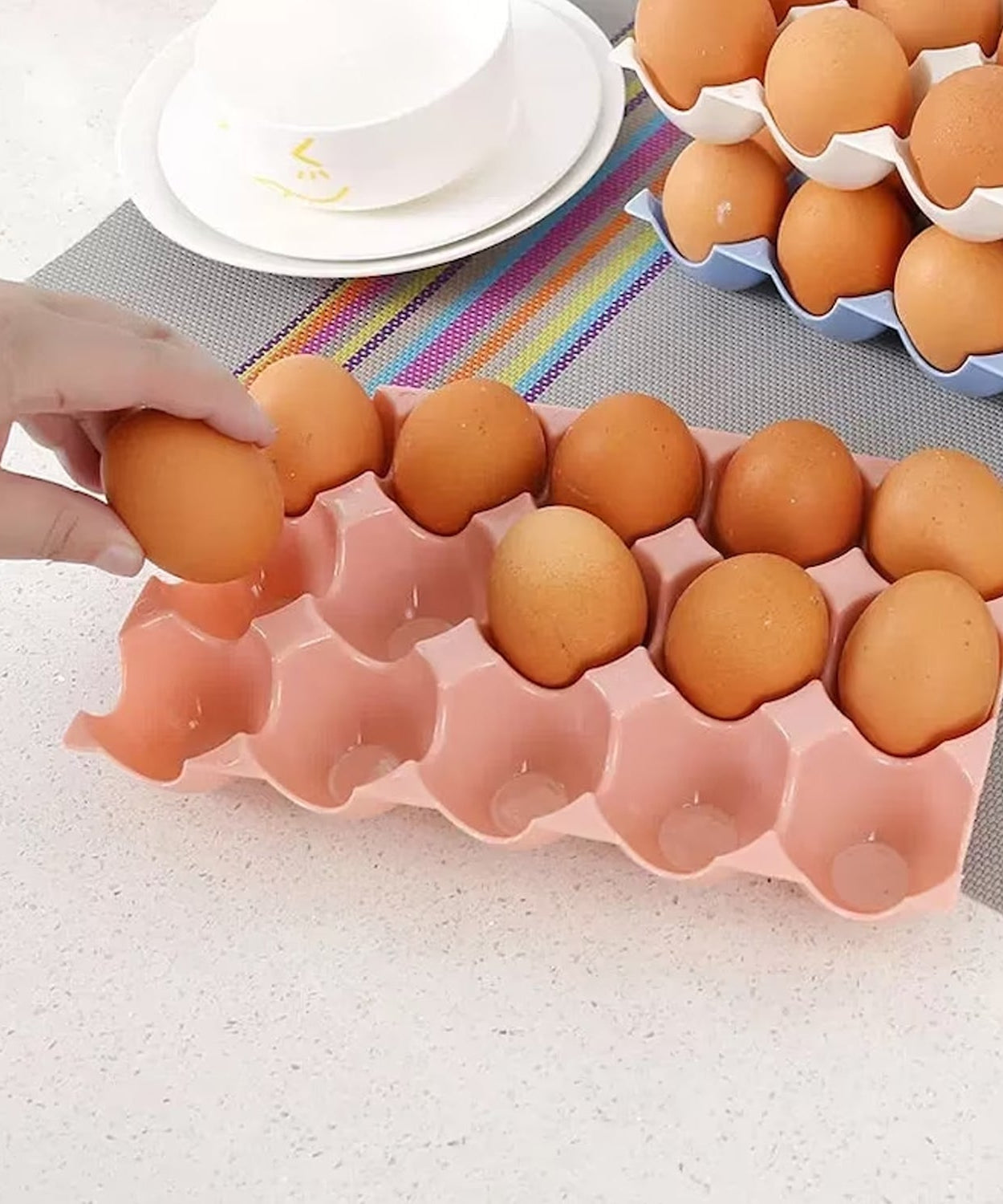 Egg tray for refrigerator