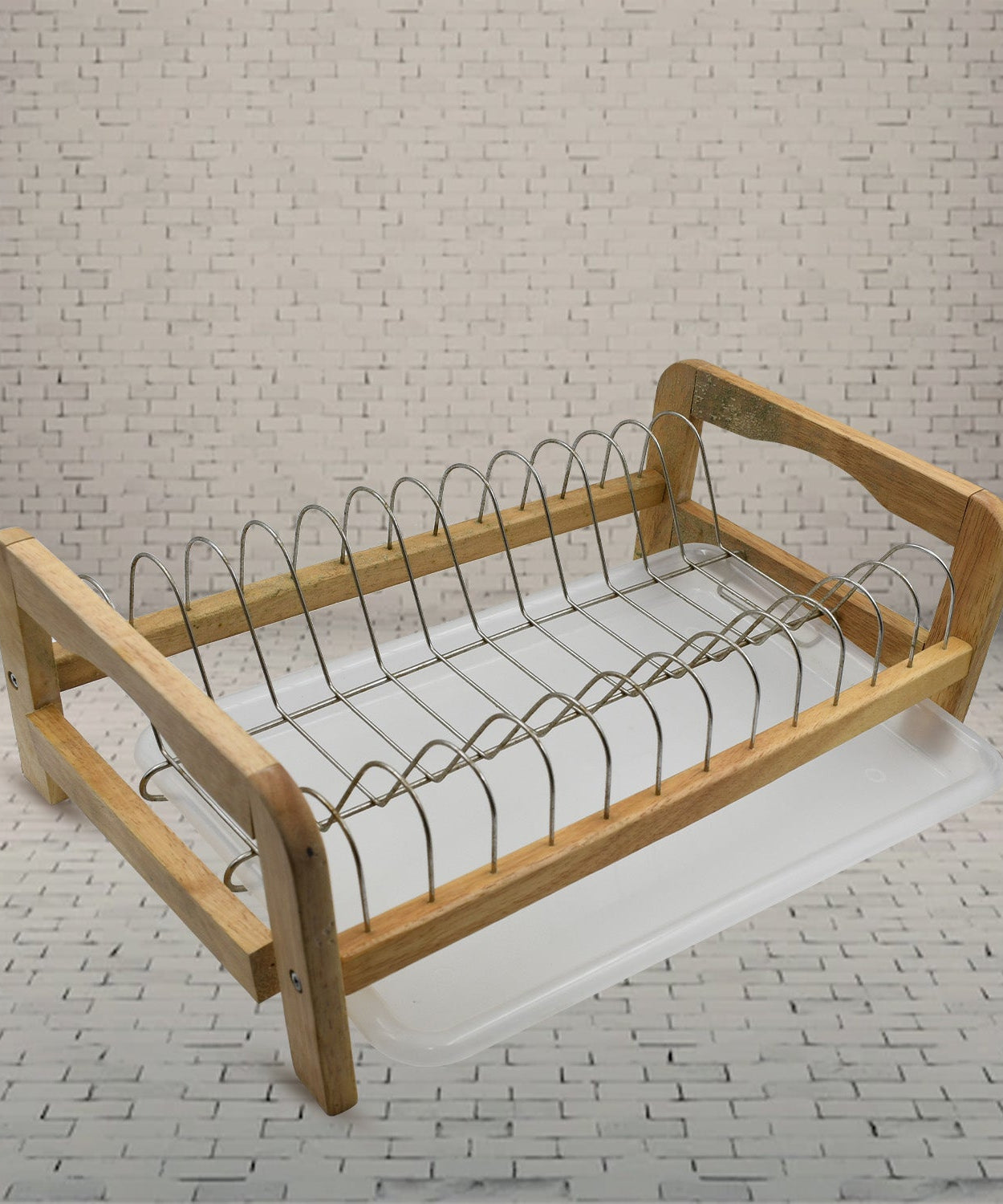 Stainless steel rack for plates, cutlery, and cups