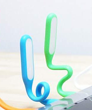 USB LED light lamp with flexible design.