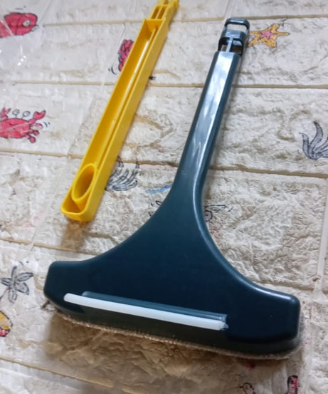2-in-1 Mesh Cleaning Brush & Wiper with Extended Handle – Window Cleaner (1 Pc)