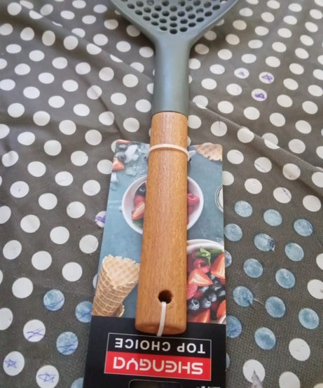 Plastic Kitchen Accessories Skimmer, Spatula Spoon & Soup Spoon Heat Resistant  Non Stick Spoons Kitchen Cookware Items Heat Resistant Plastic Kitchen Utensils for Cooking, BPA FREE Gadgets for Non-Stick Cookware (1 Pc )