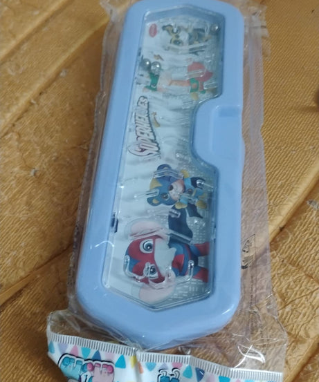 Cartoon Character Printed Plastic Pencil Box with Built-in Maze Puzzle Game (1 Pc)