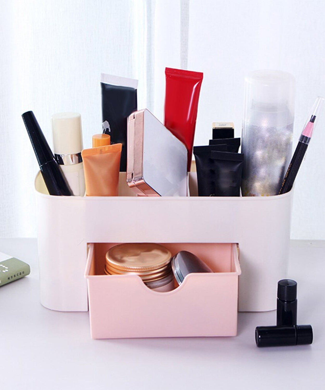 Versatile makeup box with compartments for easy organization of beauty items