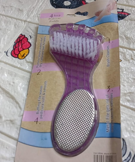 Foot scrubber with pumice stone and emery file