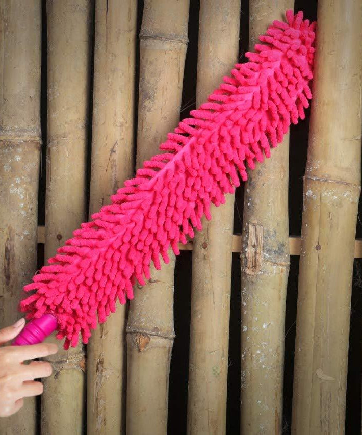 Multipurpose ceiling fan duster cleaner, flexible and easy to use.
