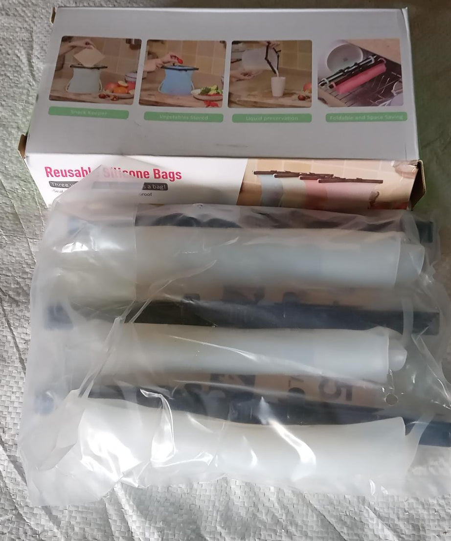 Silicone bags for eco-friendly food storage