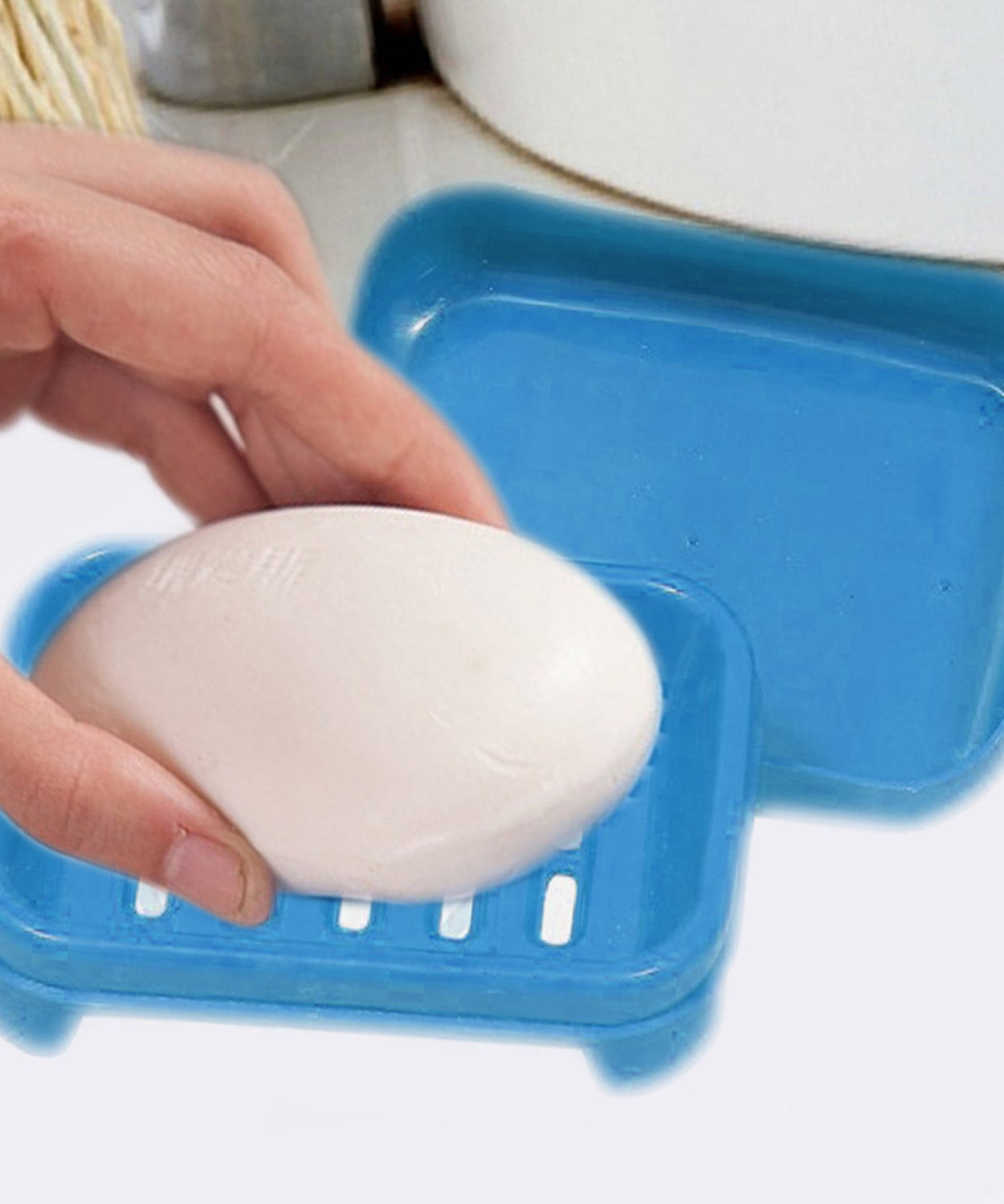 Plastic soap case with cover, prevents soap from becoming soggy.