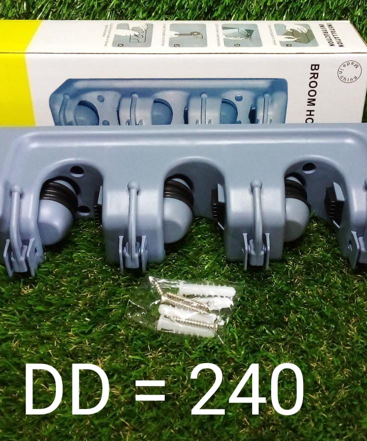 Practical 3-layer holder for cleaning tools.