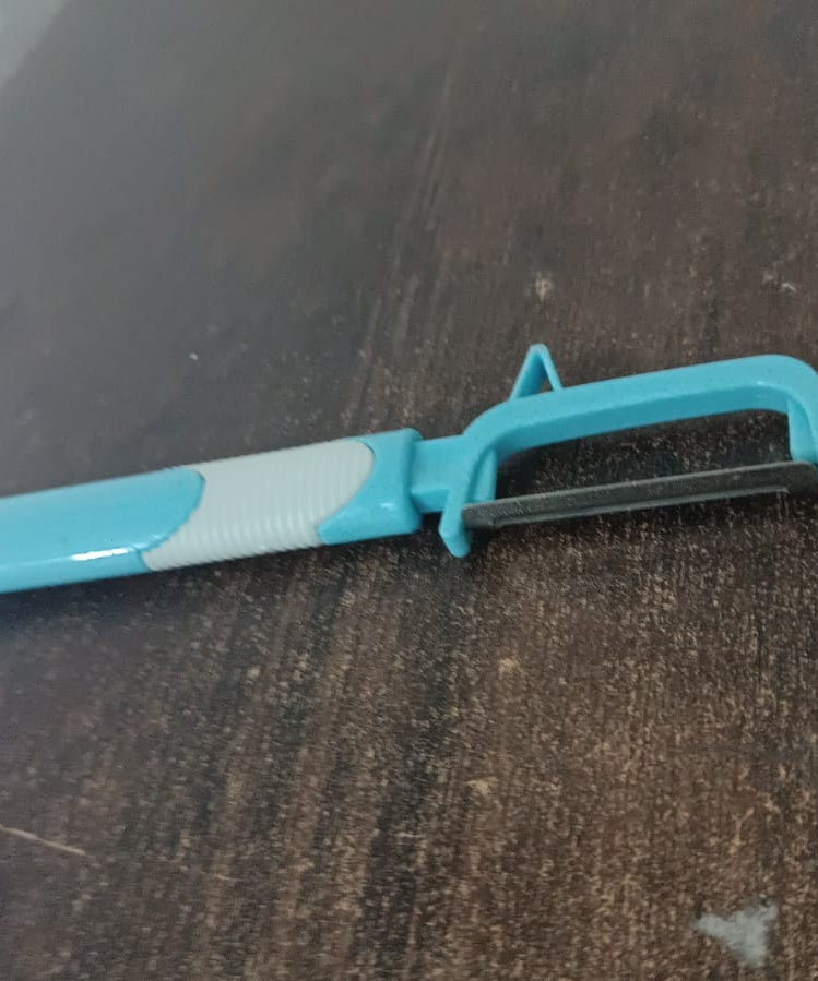 Multifunction Peeler Slicer with Plastic Handle (1 Pc / Mix Color)