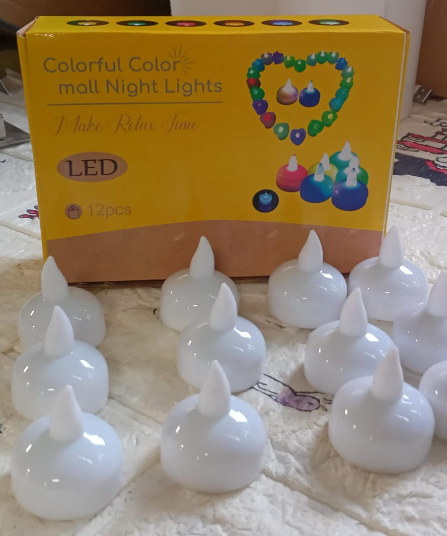 Set of battery-operated floating candles