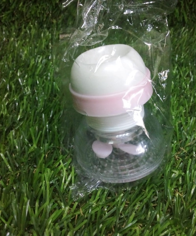 Faucet Shower Head For Showering Purposes In Bathrooms And Toilets.