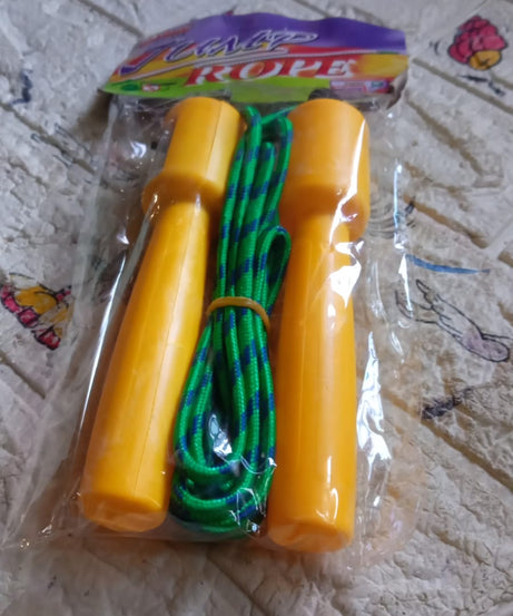 Jump Rope Electronic Counting  Skipping Rope Adjustable Jumping Rope for Men, Women and Children,Fitness Jump Rope for Aerobic Exercise Like Speed Training, Endurance Training and Fitness Gym (2.5Mtr)