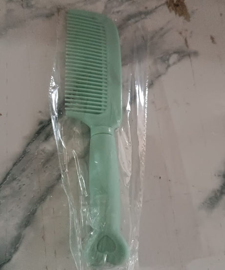 Plastic Hair Comb with Heart-Shaped Handle (1 Pc)