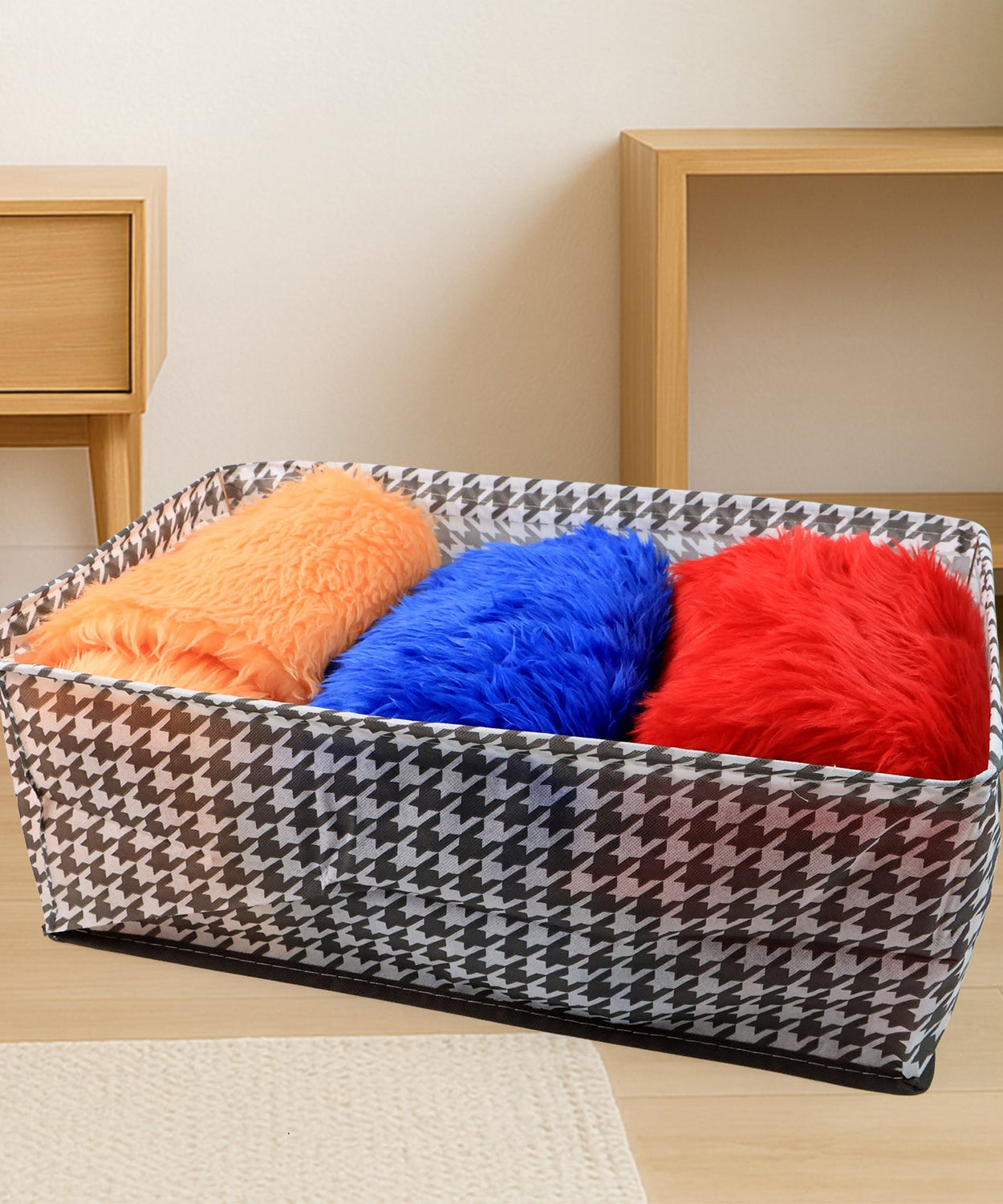 Cloth storage baskets, closet storage bins (42×28 Cm)