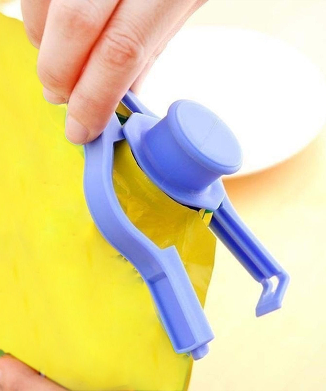 Food sealing clip for bag storage