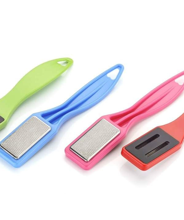 Foot scrubber for effective dead skin removal