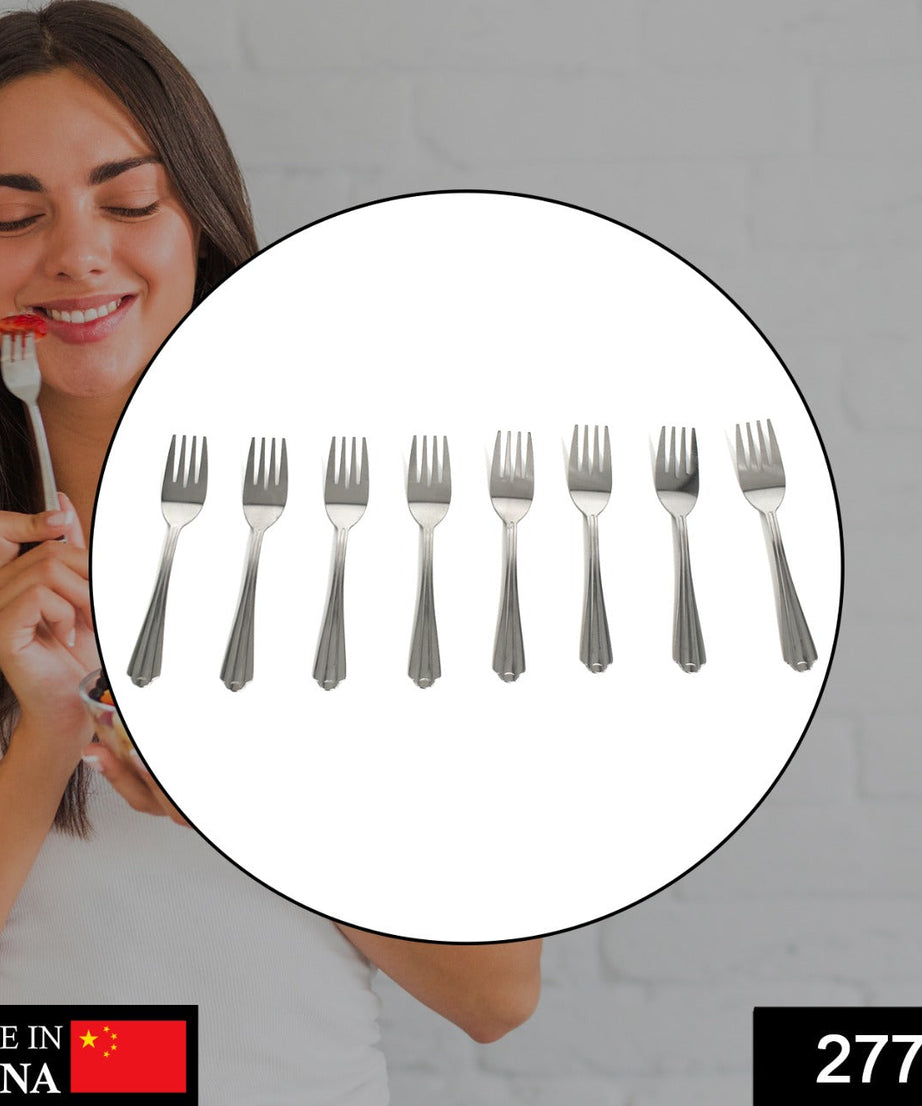 Small dinner forks ideal for everyday meals