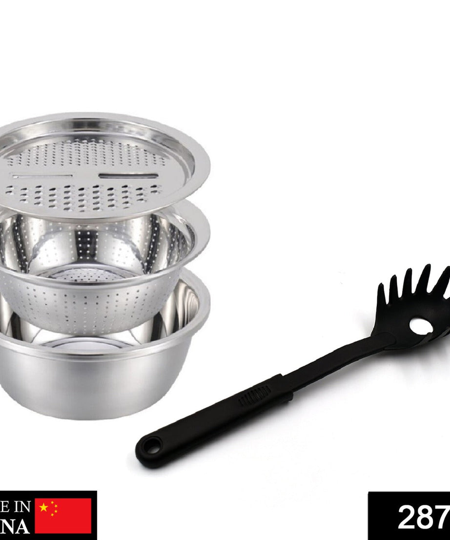 Kitchen salad maker with pasta server spoon