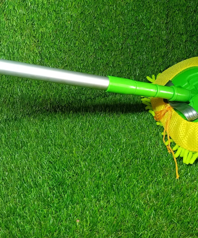 Versatile microfiber duster for cleaning various surfaces