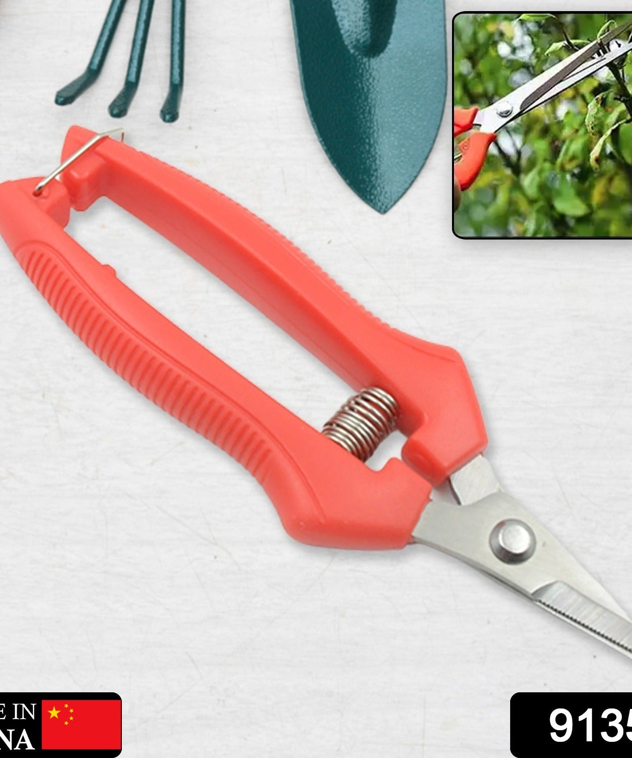 Non-slip garden scissors with stainless steel blades, suitable for trimming plants and flowers.