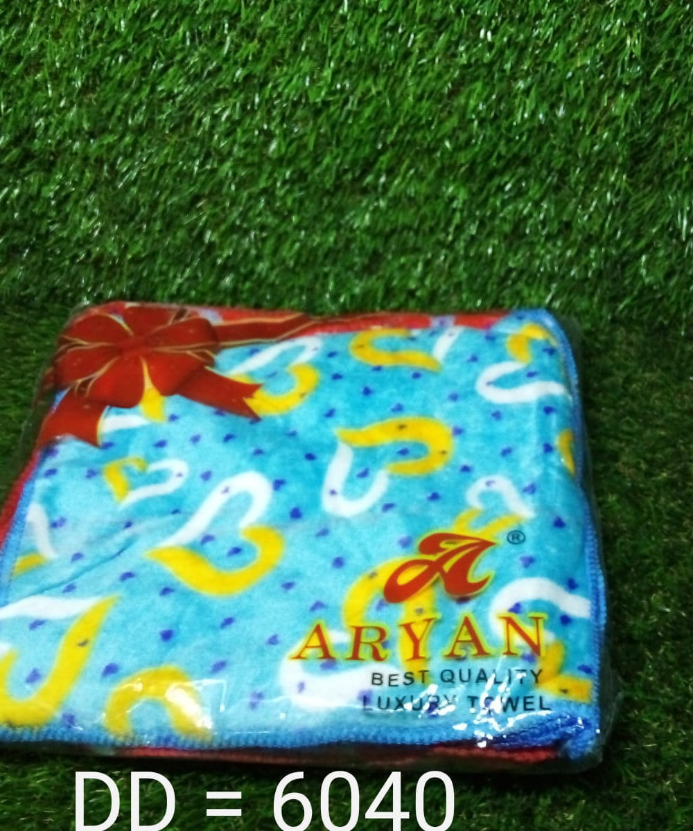 12-piece microfiber cloth set for cleaning