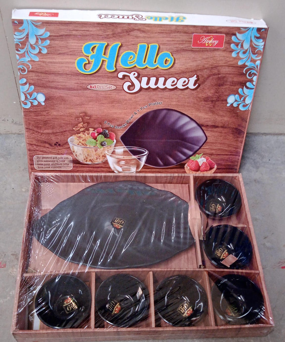 Hello Sweet Round Ceramic Snacks Bowl With Plastic Leaf shape Serving platter Portable, Lightweight Breakfast, Serving Bowl | Ideal for Rice, Pasta, Desserts Home & Kitchen Serving Bowl & platter (7 Pcs set)