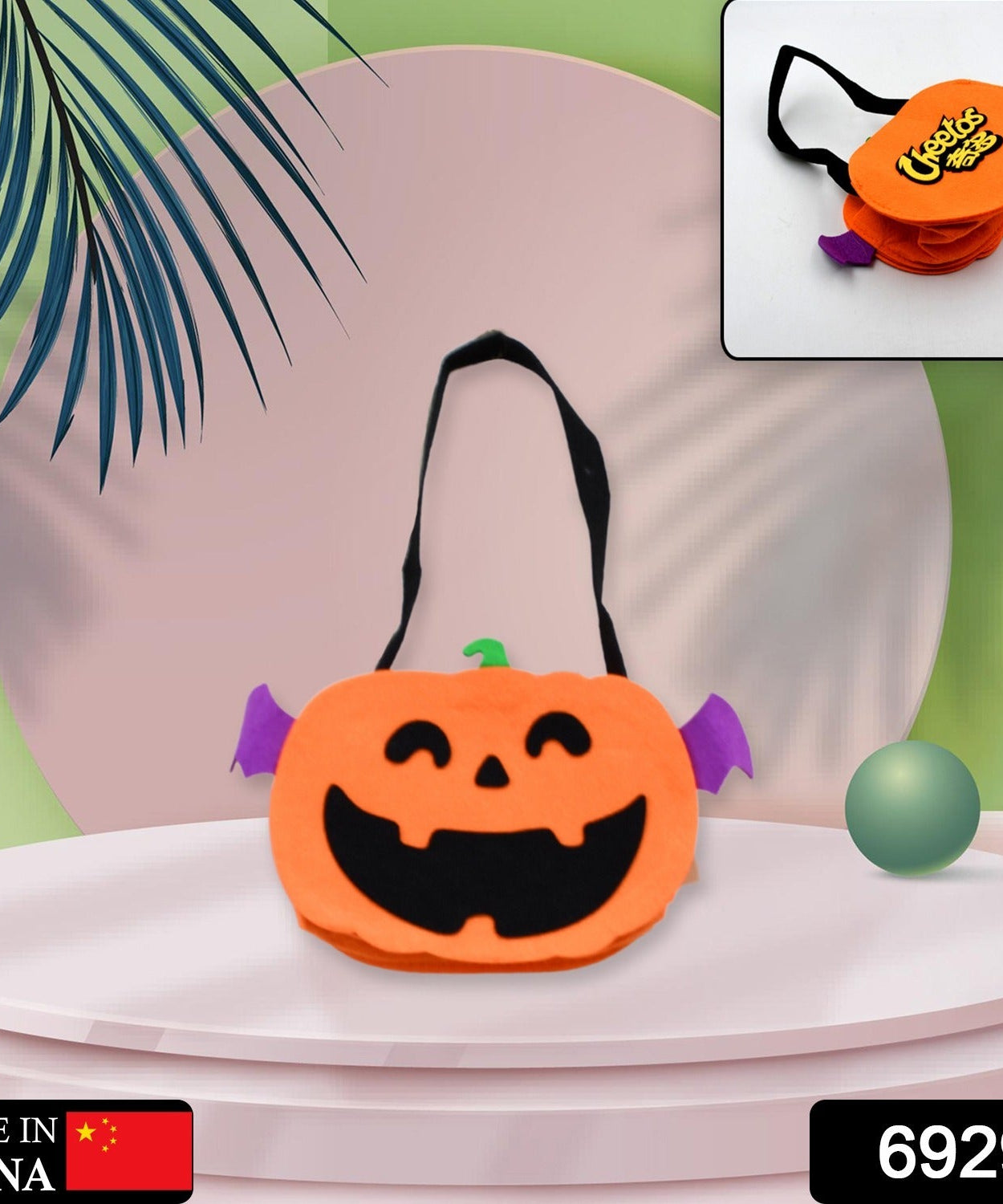 Portable Halloween pumpkin candy bag, non-woven for trick or treat