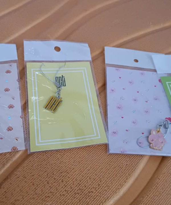 Cartoon Metal Mobile Straps and Keychains (1 Pc & mix Design)