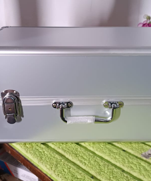 Aluminium & Wooden Multipurpose Portable Suitcase Travel Tool Box With 2 Keys For Lock (45×29×20 Cm / 1 Pc)