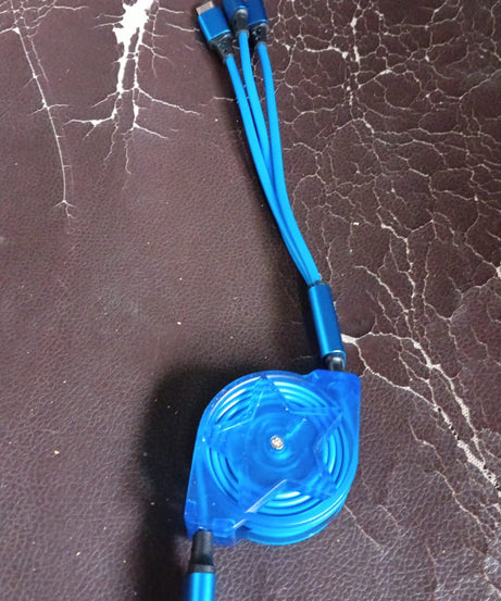 Retractable 3-in-1 Charger Cable for Phones & Android (1 Pc, Multi-USB)