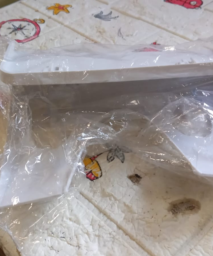 Kitchen rack for plates and pot lids