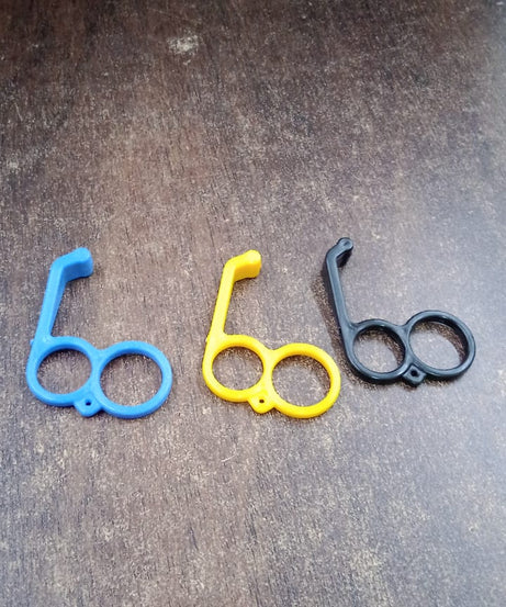 Plastic Hand Mobile Stand (Mix Color / 1 Pc)