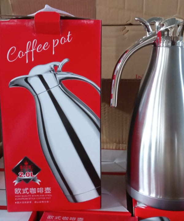 2L stainless steel jug, vacuum insulated, perfect for keeping beverages at the right temperature.