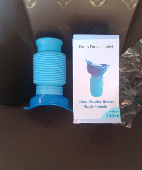 Urinal Foldable Portable Wee Bottle (750 ML / 1 Pc)