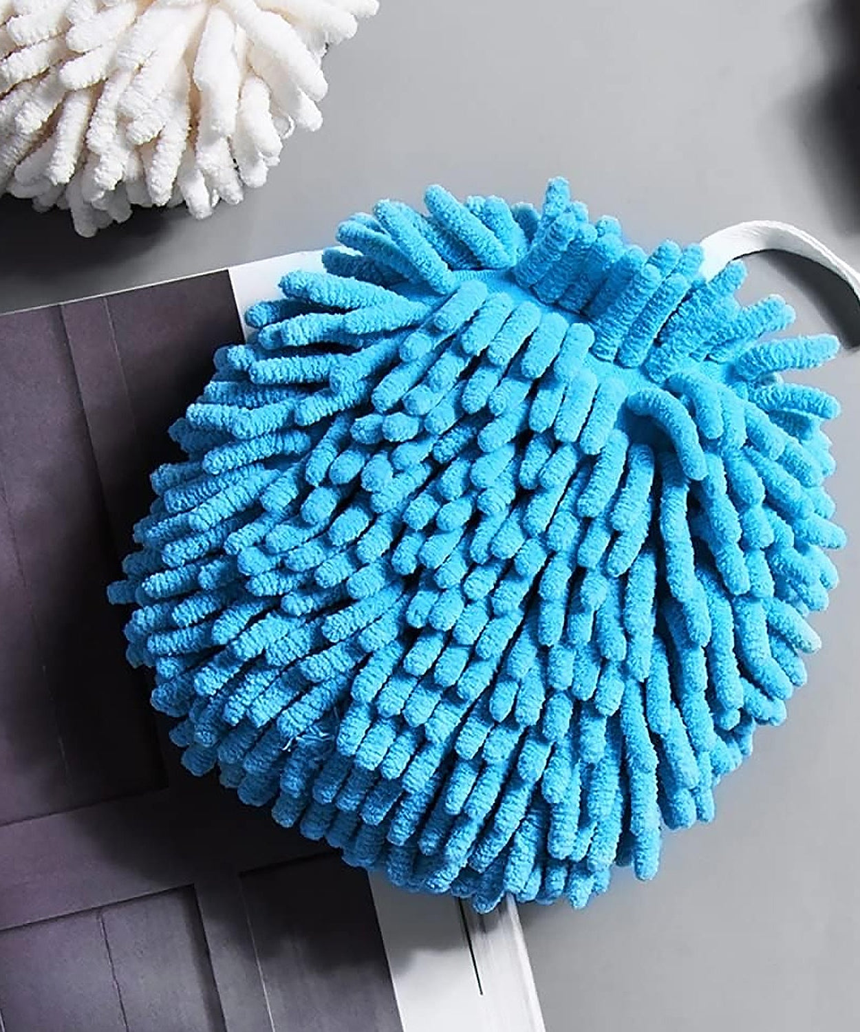 Microfiber Cleaning Duster for Multi-Purpose Use