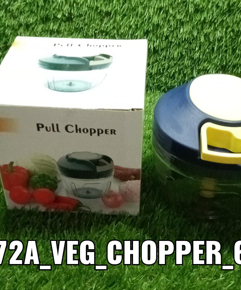 Chopper with blades for easy vegetable and fruit cutting