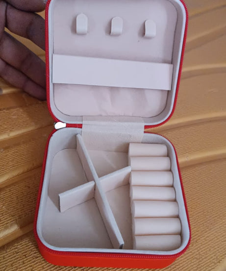 Portable Jewelry Storage Organizer Box (1 Pc)