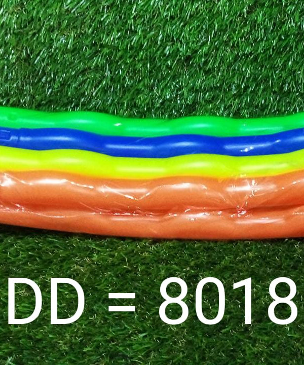 Various angles of interlocking hula hoop for fitness