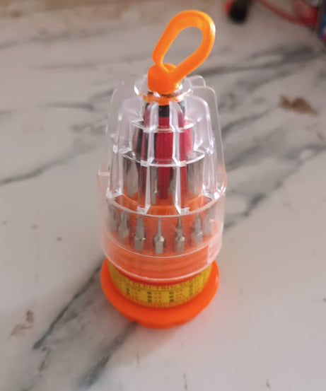 (SET OF 4PC) SCREWDRIVER SET, STEEL 31 IN 1 WITH 30 SCREWDRIVER BITS, PROFESSIONAL MAGNETIC DRIVER SET, B Grade