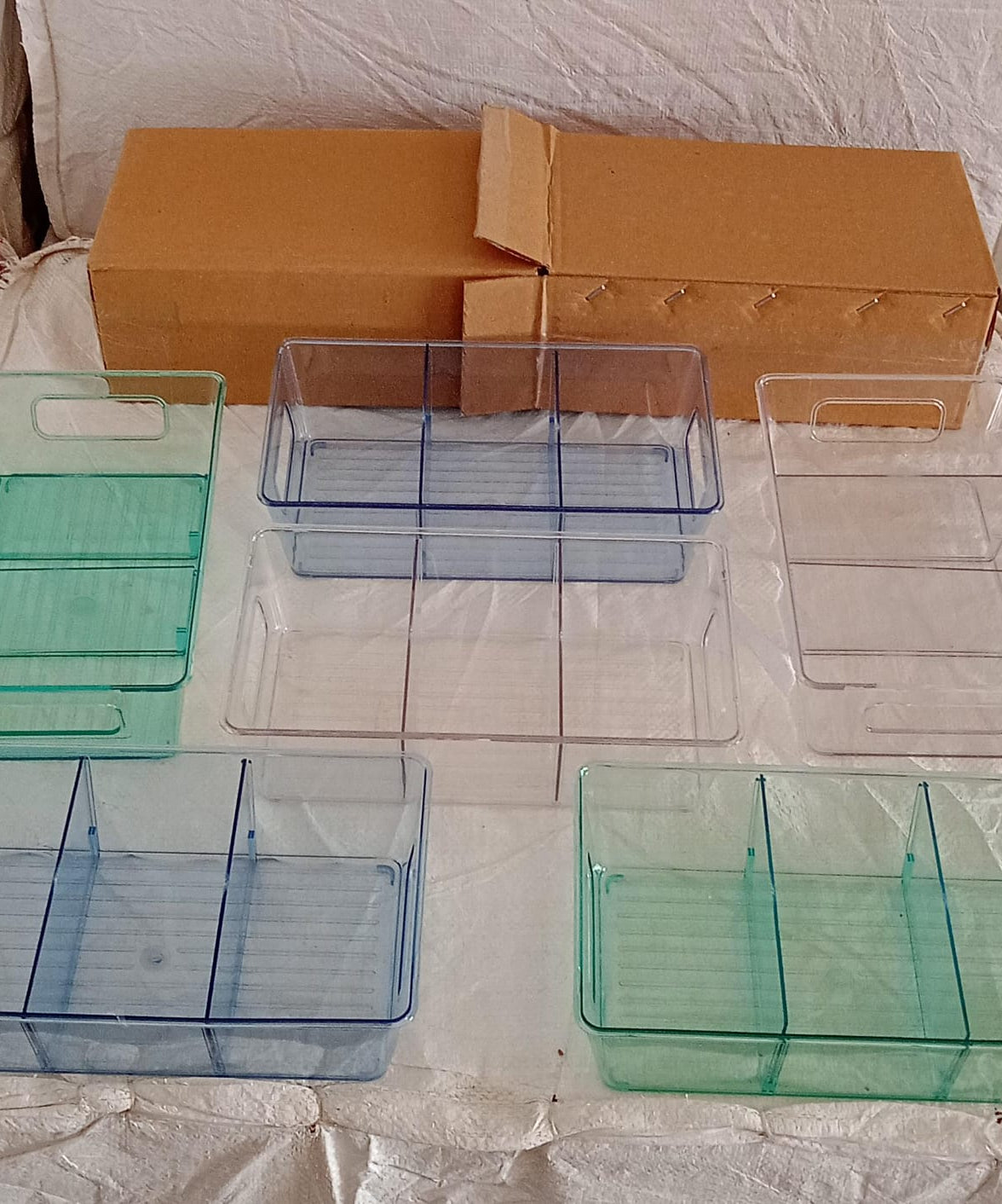 Plastic Refrigerator Organizer Bins, Set Of 2 Stackable Fridge Organizers with Handle, Clear Organizing Food Fruit Vegetables Pantry Storage Bins for Freezer kitchen Cabinet Organization and Storage (2 Pcs Set Mix Color)