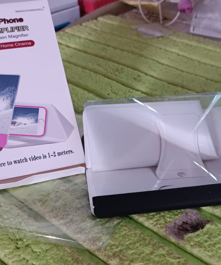 3D HD Mobile Phone Screen Magnifier Amplifier (1 Pc / 8 Inch)