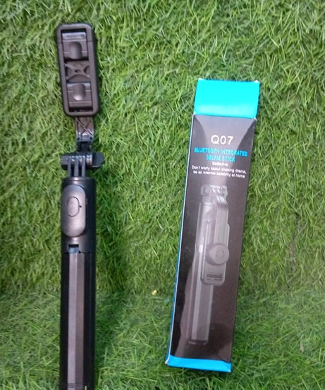 Portable Bluetooth selfie stick with tripod stand and phone mount