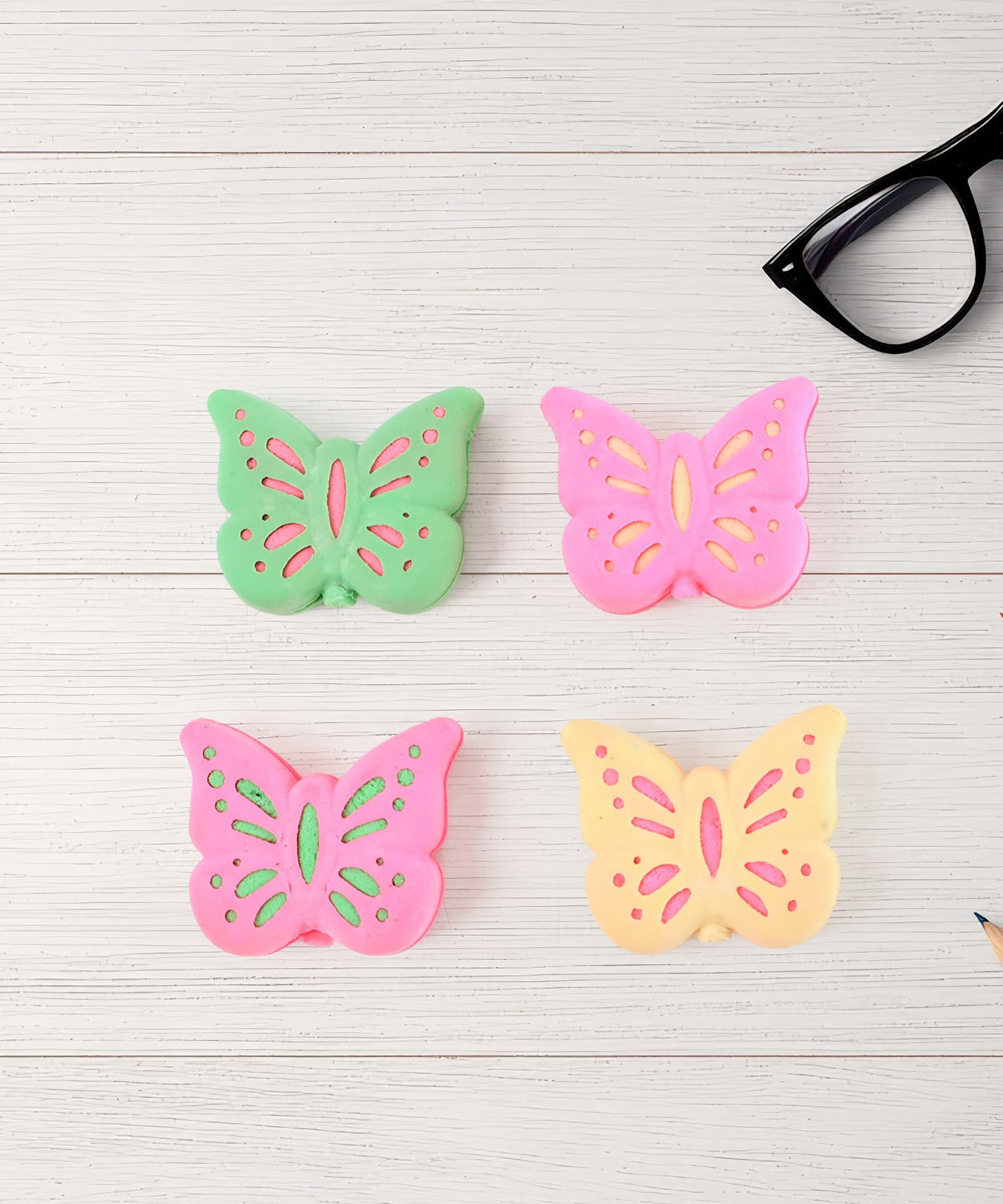 Butterfly Shape Eraser Rubber (25 Pc / Mix Colour & Design)