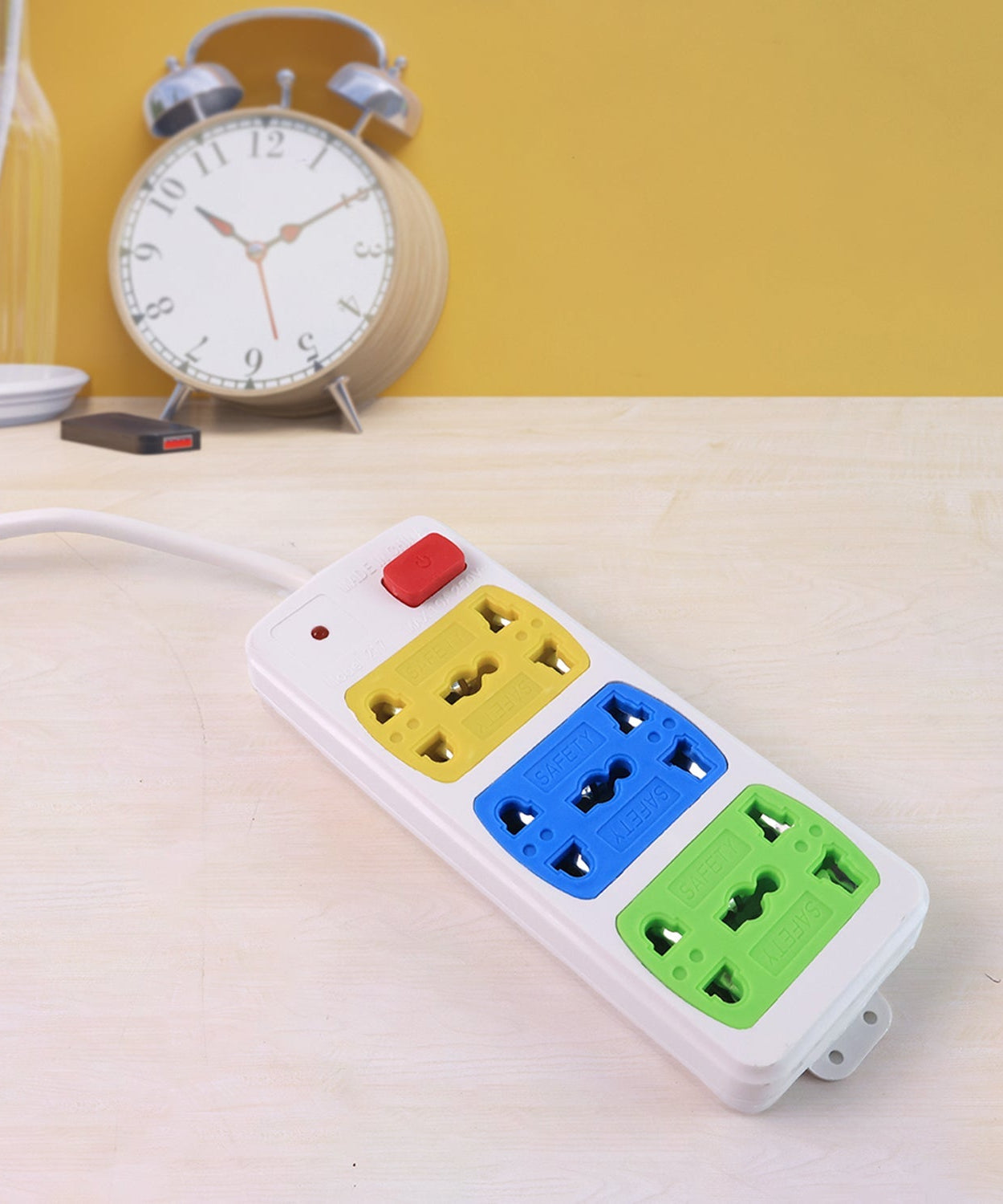 Compact 3-Socket Universal Extension Board (1 Pc)